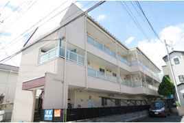 クイーンハイツの外観