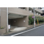 世田谷区桜新町の駐車場の写真
