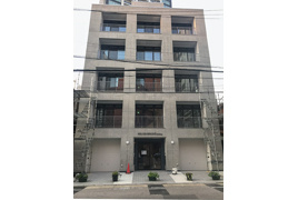 名駅ブライトビル　エステサロン居抜きの外観