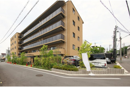 京都市北区紫野上御輿町のマンションの外観