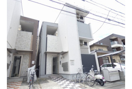 Loft15野並の外観