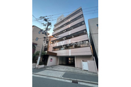 サンライン成育　BRAVI不動産の外観