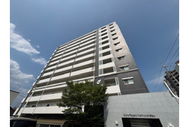 アルファレガロ西古松の外観