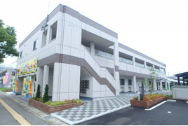 サニーリバーツの外観