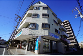 神明町スターンハイツの外観