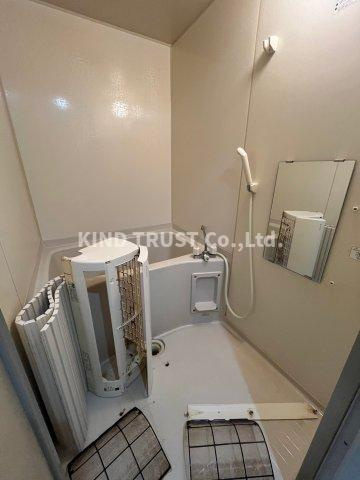 ハイマウントビルの浴室