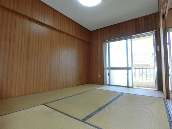 サンサンホームの写真