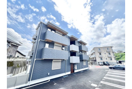 ロイヤルガーデンソラーナの外観