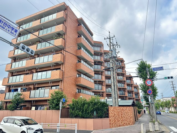 ライオンズマンション高針台の画像