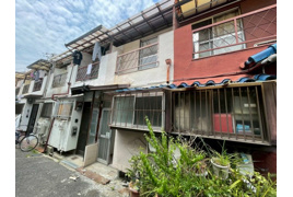 天美西1丁目テラスハウスの外観