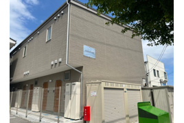 シャインアーチEの外観