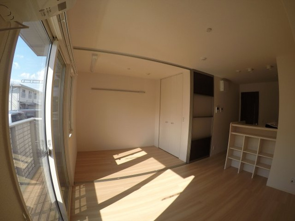 【プレミアム九番館の居間】