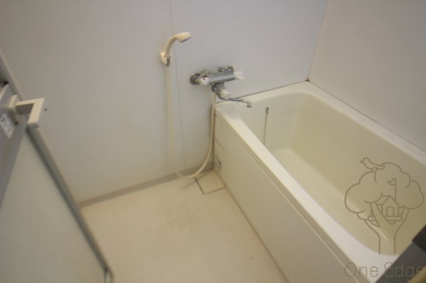 グランドール有本の浴室