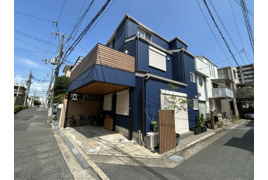東塚口町1丁目貸家の外観