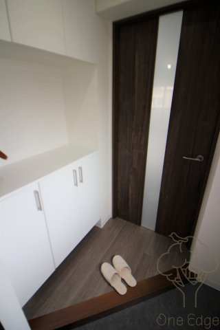 グレース北梅田の玄関