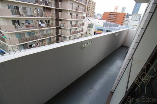 グレース北梅田のバルコニー