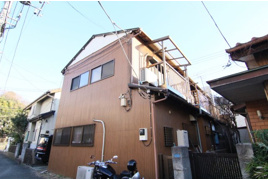 渡辺貸家（テラスハウス）の外観