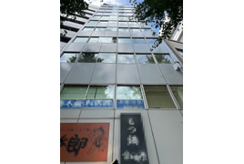 新宿伊藤ビルの外観