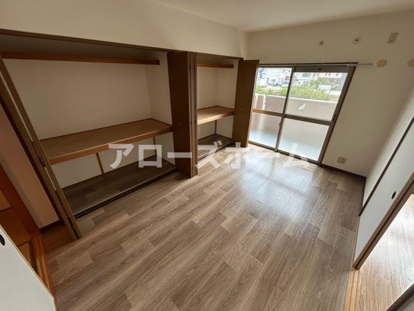 神戸市西区小山のマンションの居間