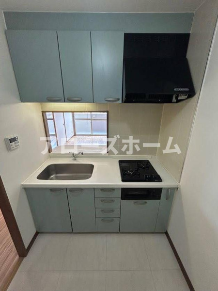 神戸市西区小山のマンションのキッチン