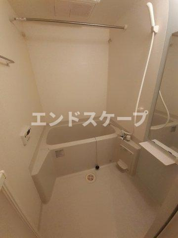 【エーデルシュタイン　Ａの浴室】