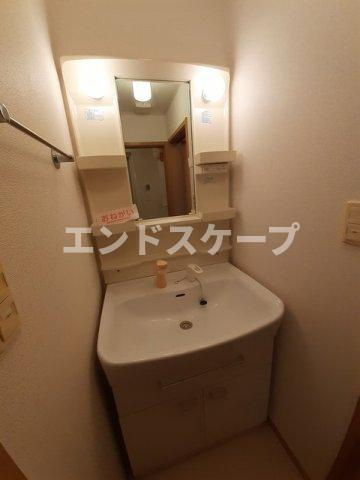 【エーデルシュタイン　Ａの洗面所】