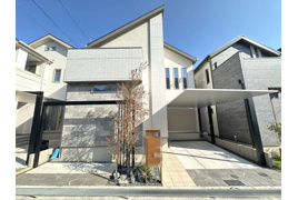 豊中市北緑丘1丁目貸家の外観