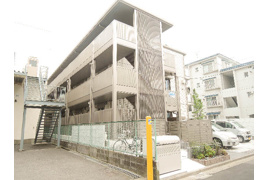 カサ ブランカ駒岡の外観