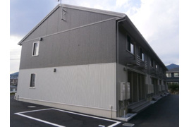HN's D-room in 楡の外観
