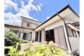 栗山戸建ての外観