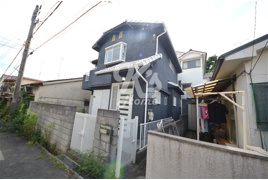 千鳥が丘貸家の外観