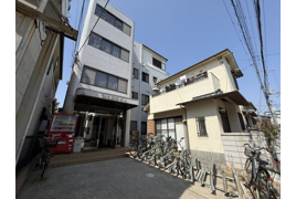 誠也産業ビルの外観