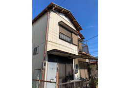 静岡市駿河区中田のアパートの外観