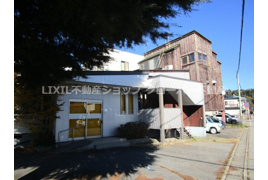 高山市桐生町の店舗事務所の外観