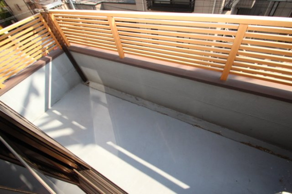 【下作延1丁目戸建てのバルコニー】