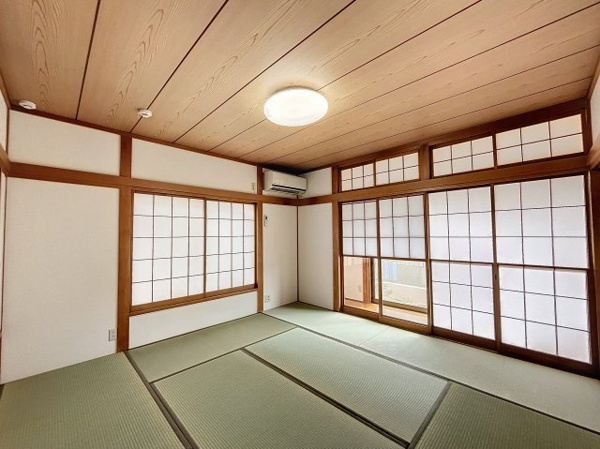 【下作延1丁目戸建ての和室】