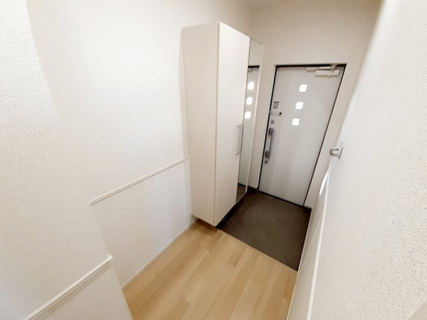 【ジュピターⅡの玄関】