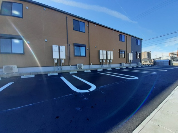 【ジュピターⅡの駐車場】