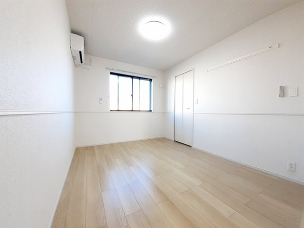 【ジュピターⅡの内装】