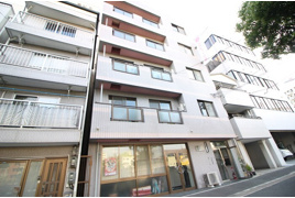 リバティ三宮の外観