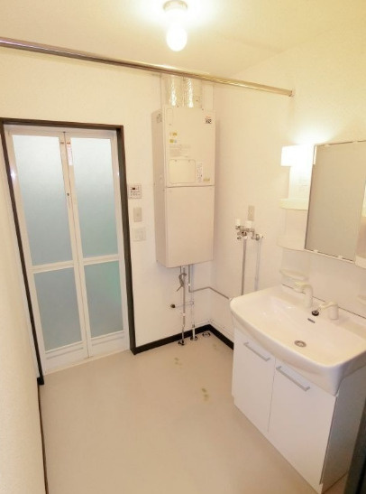 【ルアンAの洗面所】