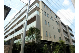 グランカーサ北浦和の外観