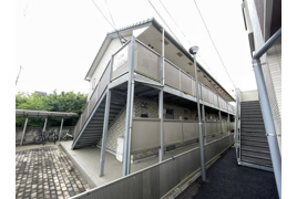 グローリア酒々井の外観