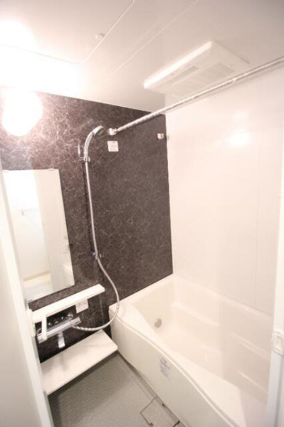 リューデスハイムの浴室