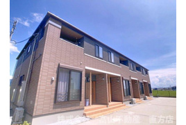 直方市大字感田のアパートの外観
