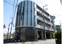 神戸市西区池上のマンションの外観