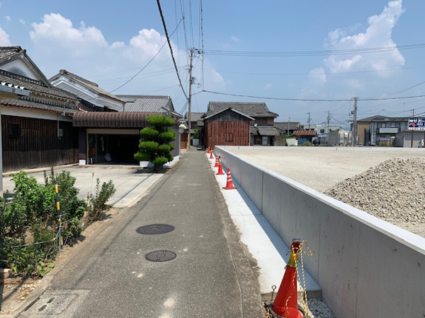 【四郷町東阿保事業用借地の外観】
