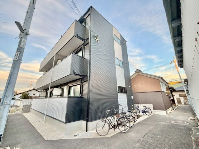 上階、日当たり良好?築浅の単身物件！周辺環境も整っています！初めての一人暮らしをお考えの方にオススメ！『ステディ八戸ノ里』