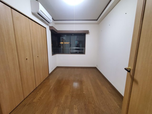 プレジアトウヨウの洋室