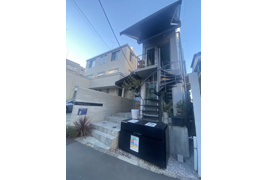 ポルトグランデ目黒かむろ坂の外観